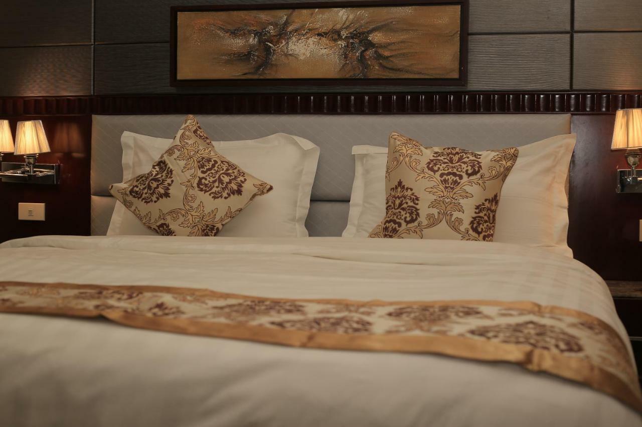 The 40Th Pearl Hotel Suites Джидда Екстер'єр фото